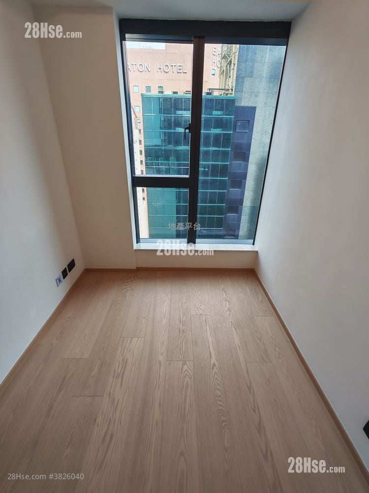 Topside Residence Rental 1 Bathroom 277 ft²