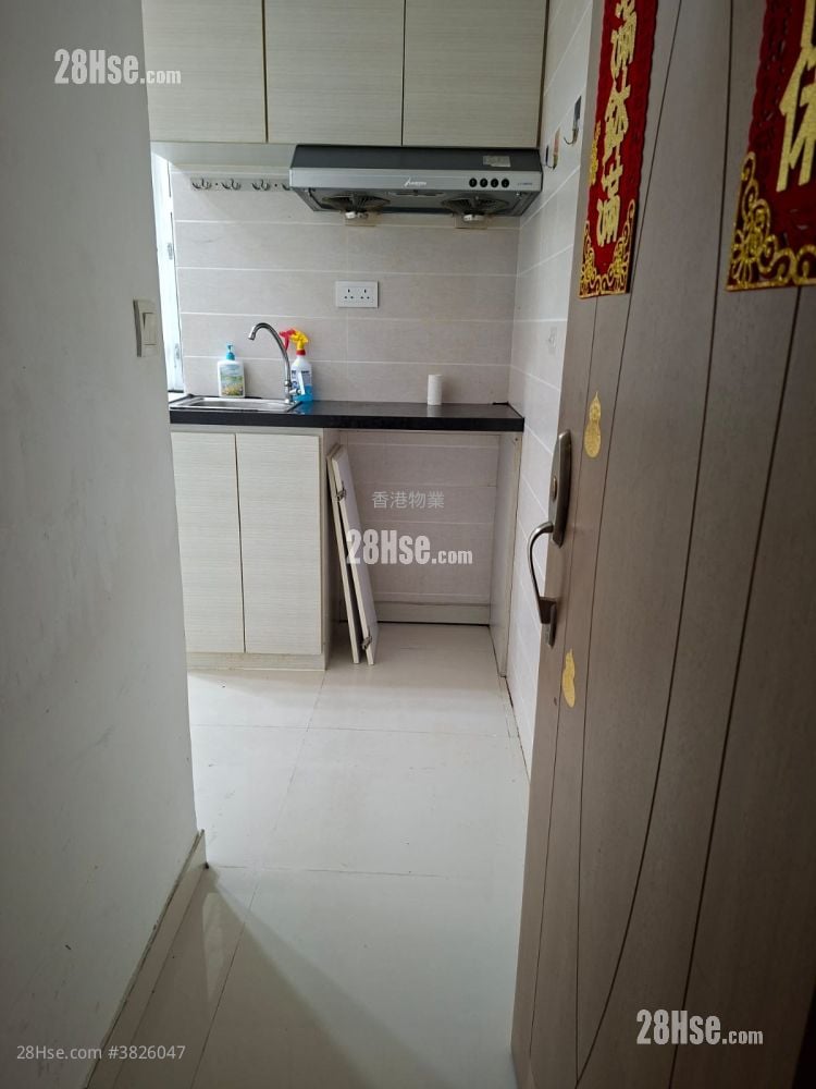 定安大厦 租盘 150 平方尺