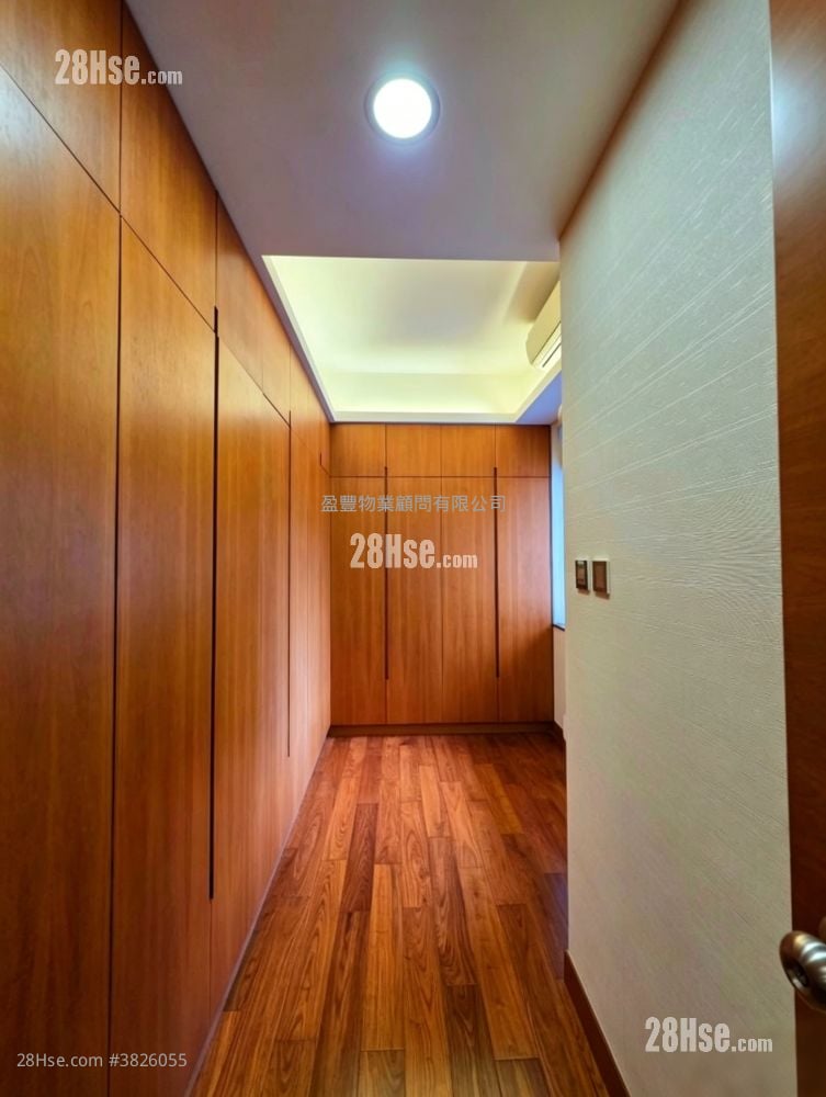 星域軒 租盤 2 房 , 1 浴室 734 平方呎