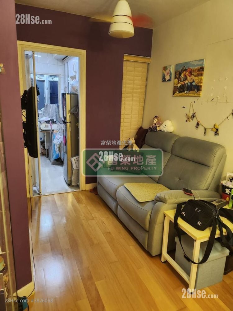 Strong Good Building Sell 1 Bedroom , 1 Bathroom 268 ft²