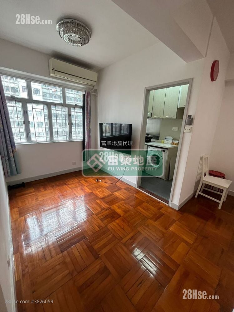 Cheong Ming Building Sell 2 Bedrooms , 1 Bathroom 455 ft²