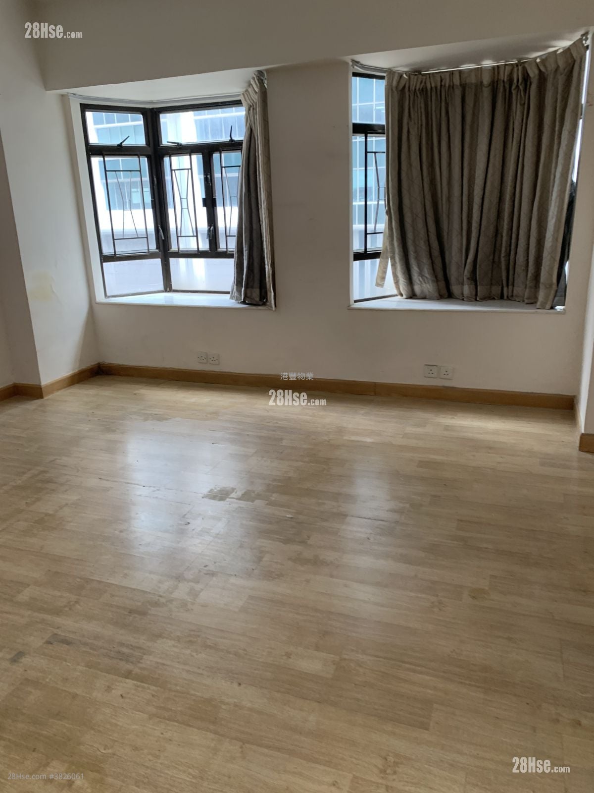 新达大厦 售盘 1 浴室 327 平方尺