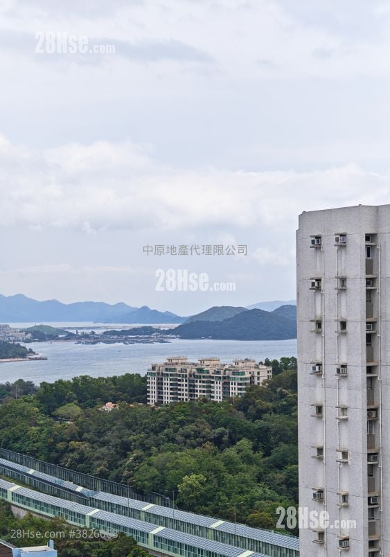 Tak Nga Court Sell 2 Bedrooms , 1 Bathroom