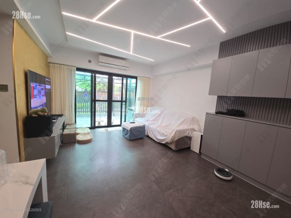 Villa Pinada House Sell 3 Bedrooms 795 ft²