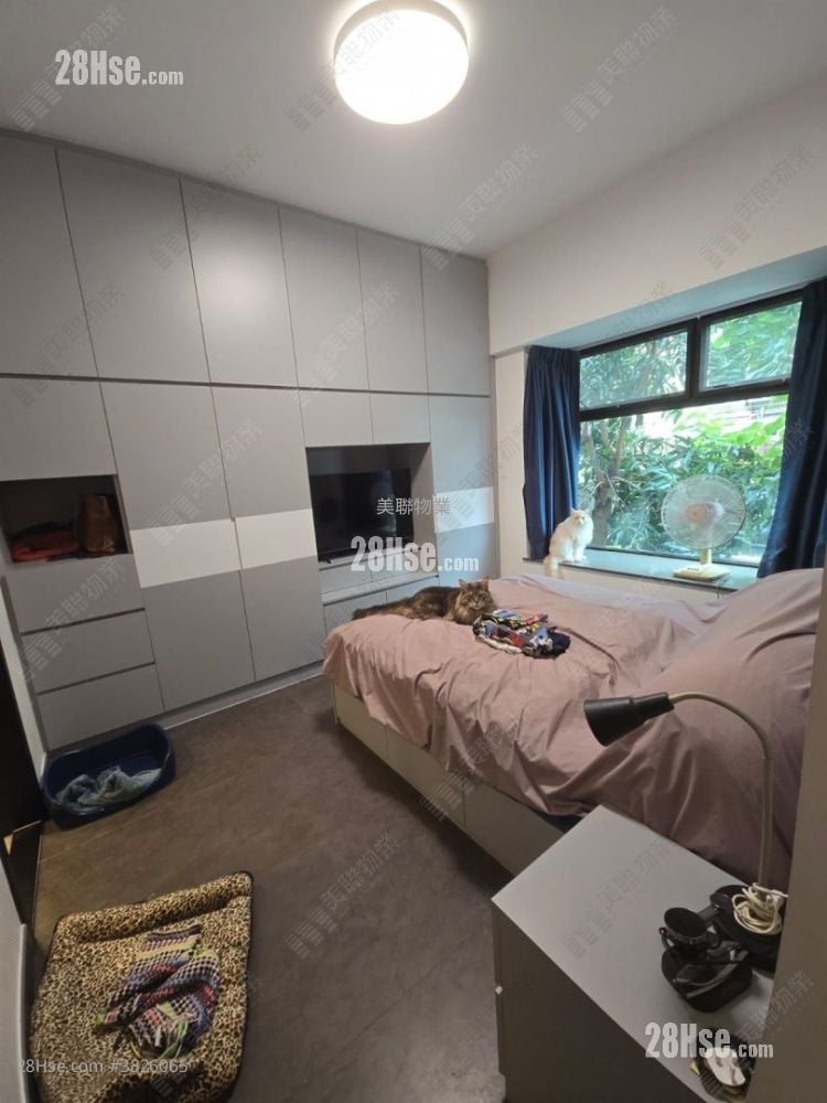 Villa Pinada House Sell 3 Bedrooms 795 ft²