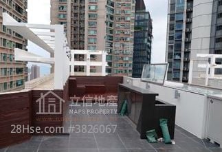 高云台 售盘 2 房 , 2 浴室 763 平方尺