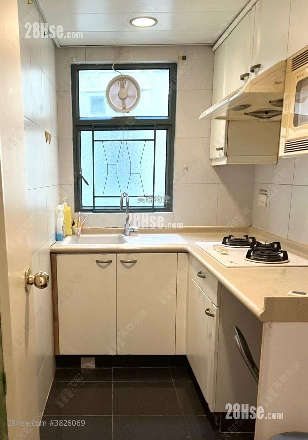 Imperial Villas Sell 2 Bedrooms , 1 Bathroom 467 ft²