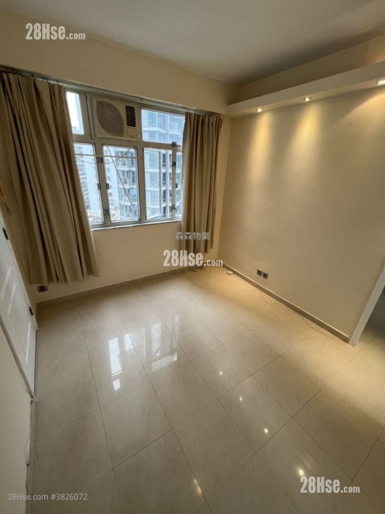 僑英大廈 租盤 1 房 , 1 浴室 319 平方呎