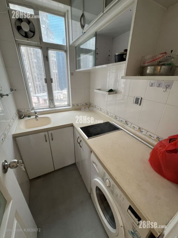 僑英大廈 租盤 1 房 , 1 浴室 319 平方呎