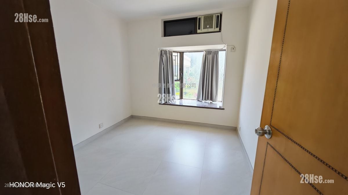 Grand Palisades Sell 3 Bedrooms , 3 Bathrooms 1,033 ft²