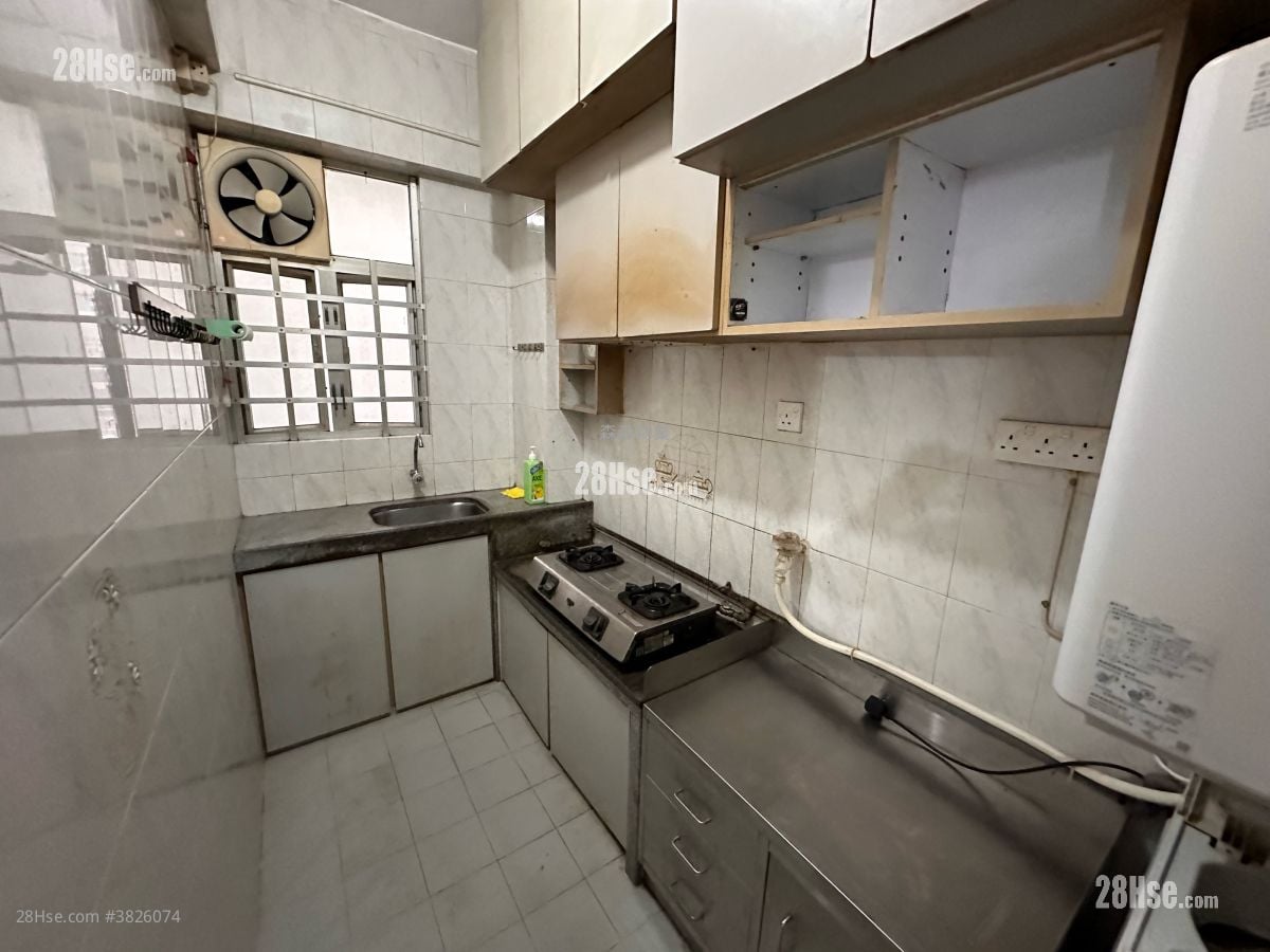 百利大厦 售盘 3 房 , 1 浴室 670 平方尺