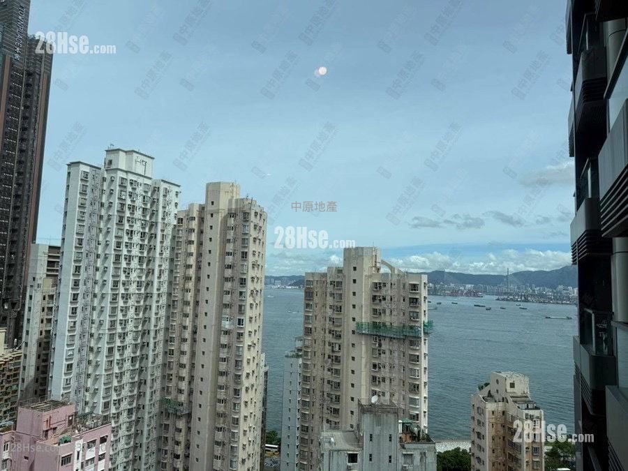 Kennedy 38 售盘 1 房 , 1 浴室 301 平方尺