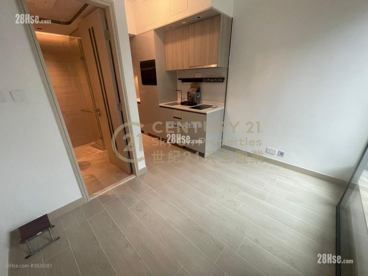 Gold Coast Bay Sell Studio , 1 Bathroom 183 ft²