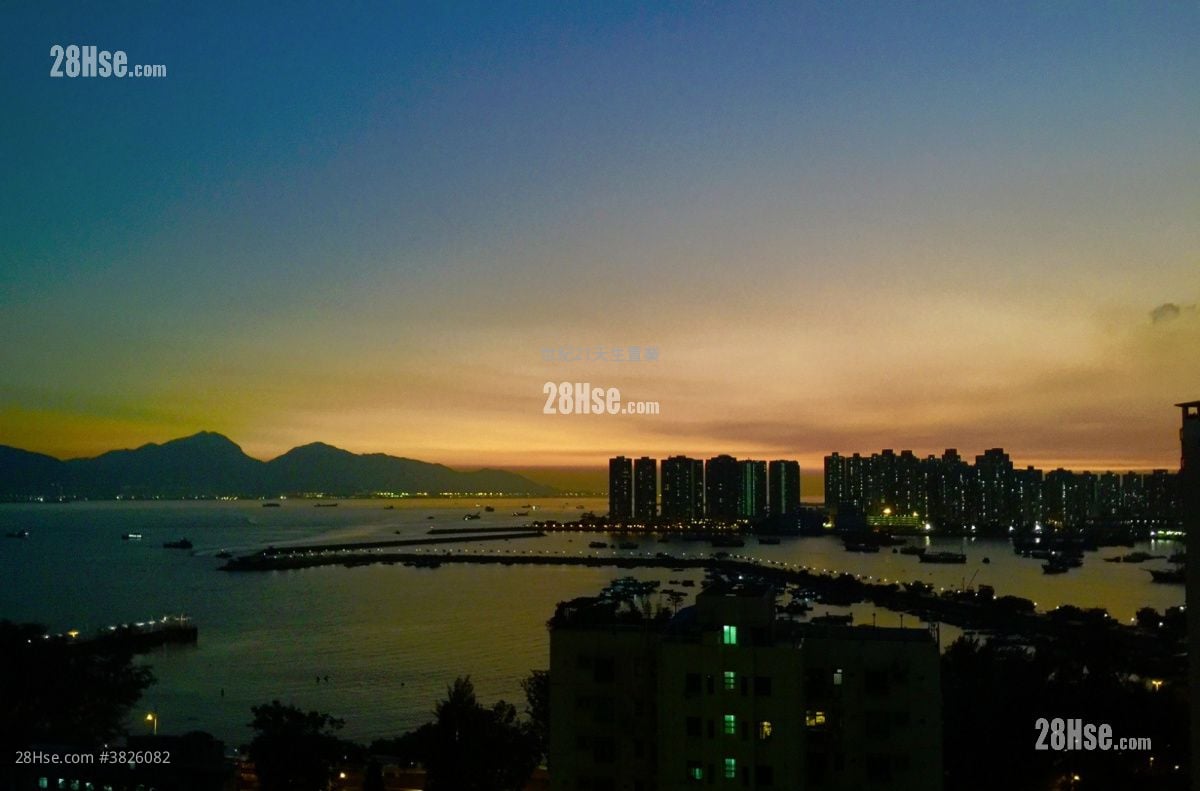 容龍居 售盤 3 房 , 2 浴室 692 平方呎