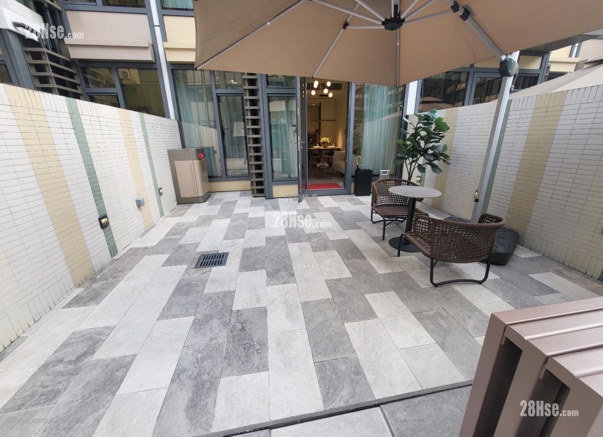 #Lyos Sell 3 Bedrooms 779 ft²