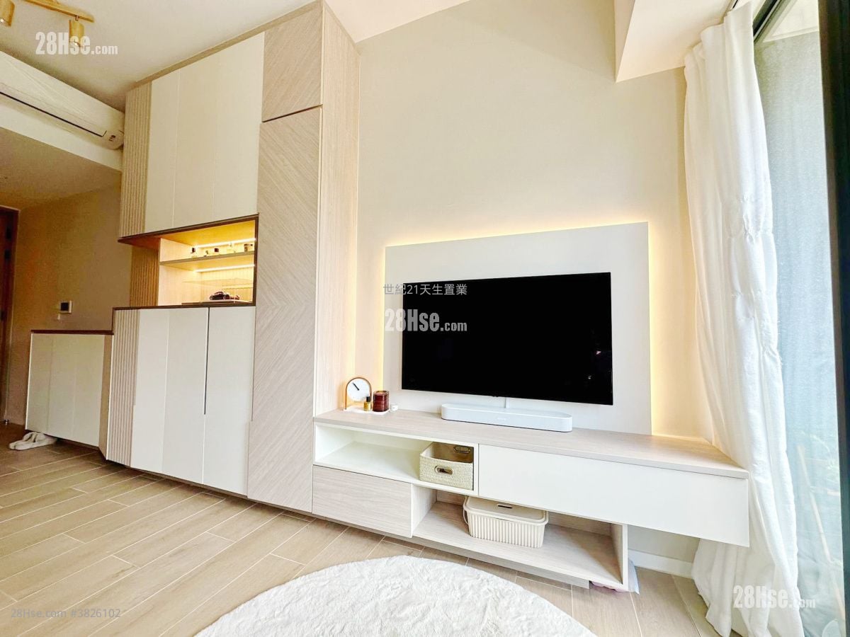 Oma Oma Sell 318 ft²