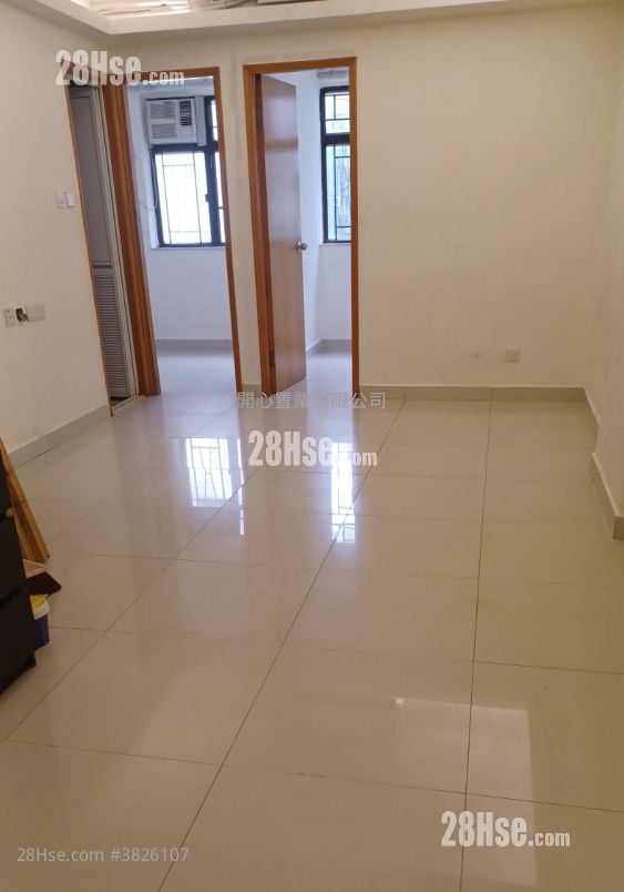 鴻業大廈 租盤 3 房 , 1 浴室 418 平方呎