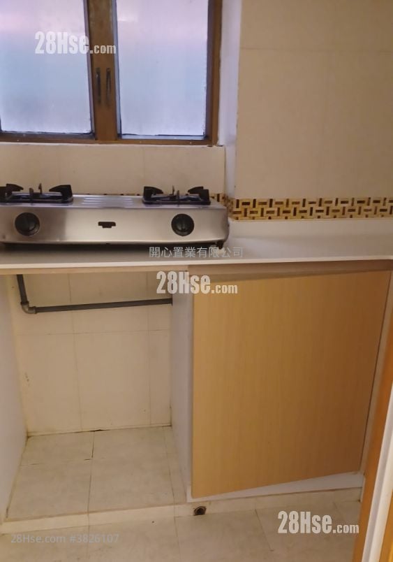 鴻業大廈 租盤 3 房 , 1 浴室 418 平方呎