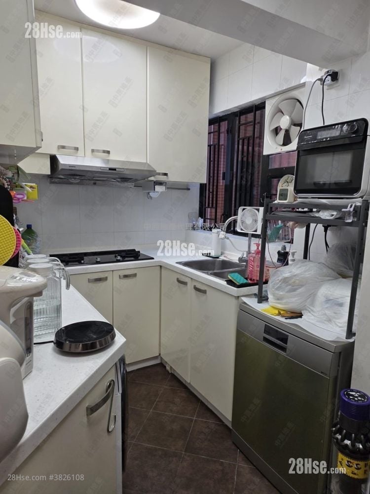 雅典居 售盤 3 房 874 平方呎