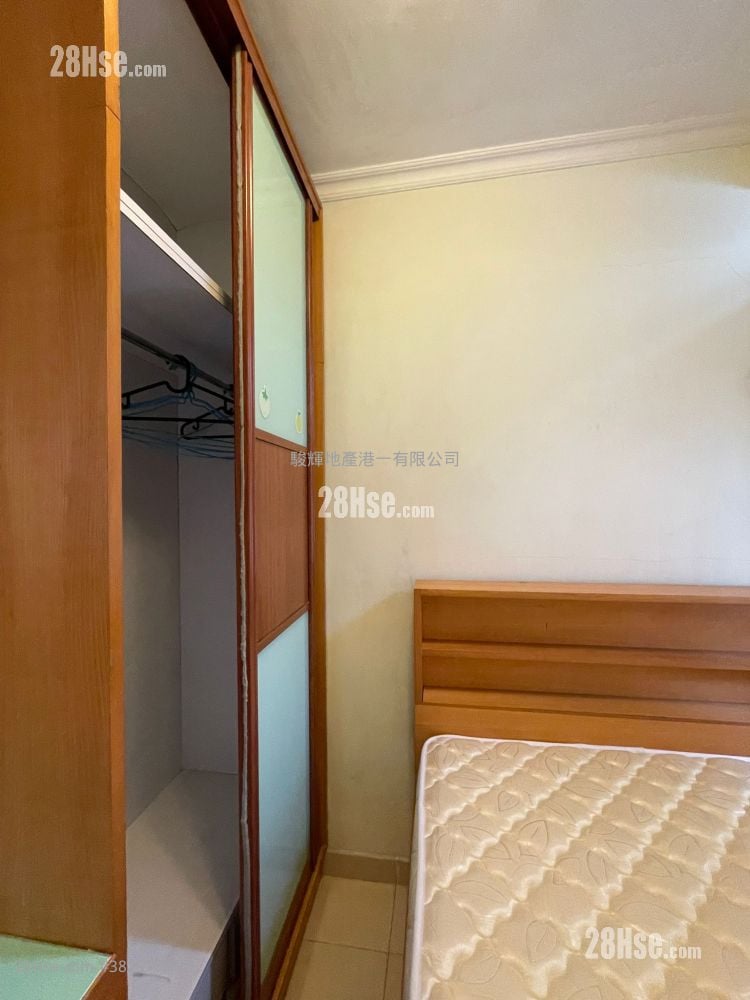 颂贤花园 租盘 2 房 , 1 浴室 390 平方尺