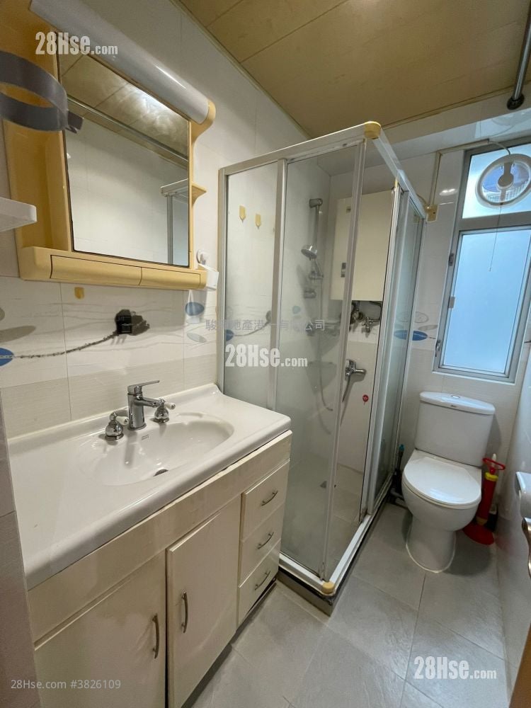 颂贤花园 租盘 2 房 , 1 浴室 390 平方尺