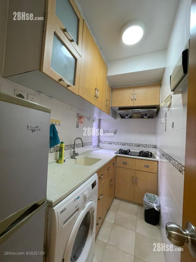 颂贤花园 租盘 2 房 , 1 浴室 390 平方尺