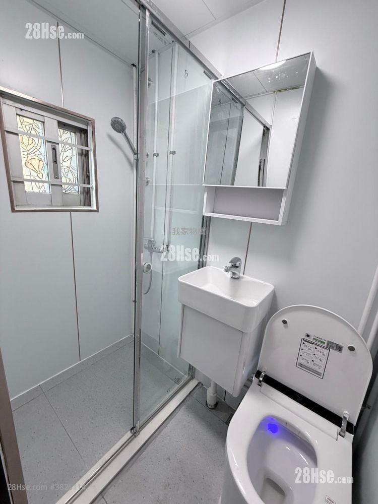 唐樓 租盤 開放式間隔 , 1 浴室 150 平方呎