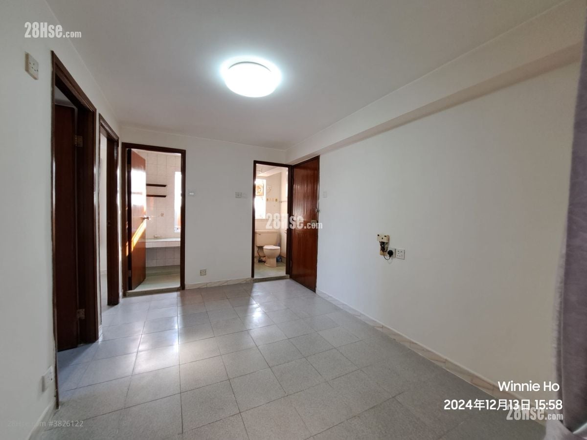 村屋 租盤 2 房 400 平方呎