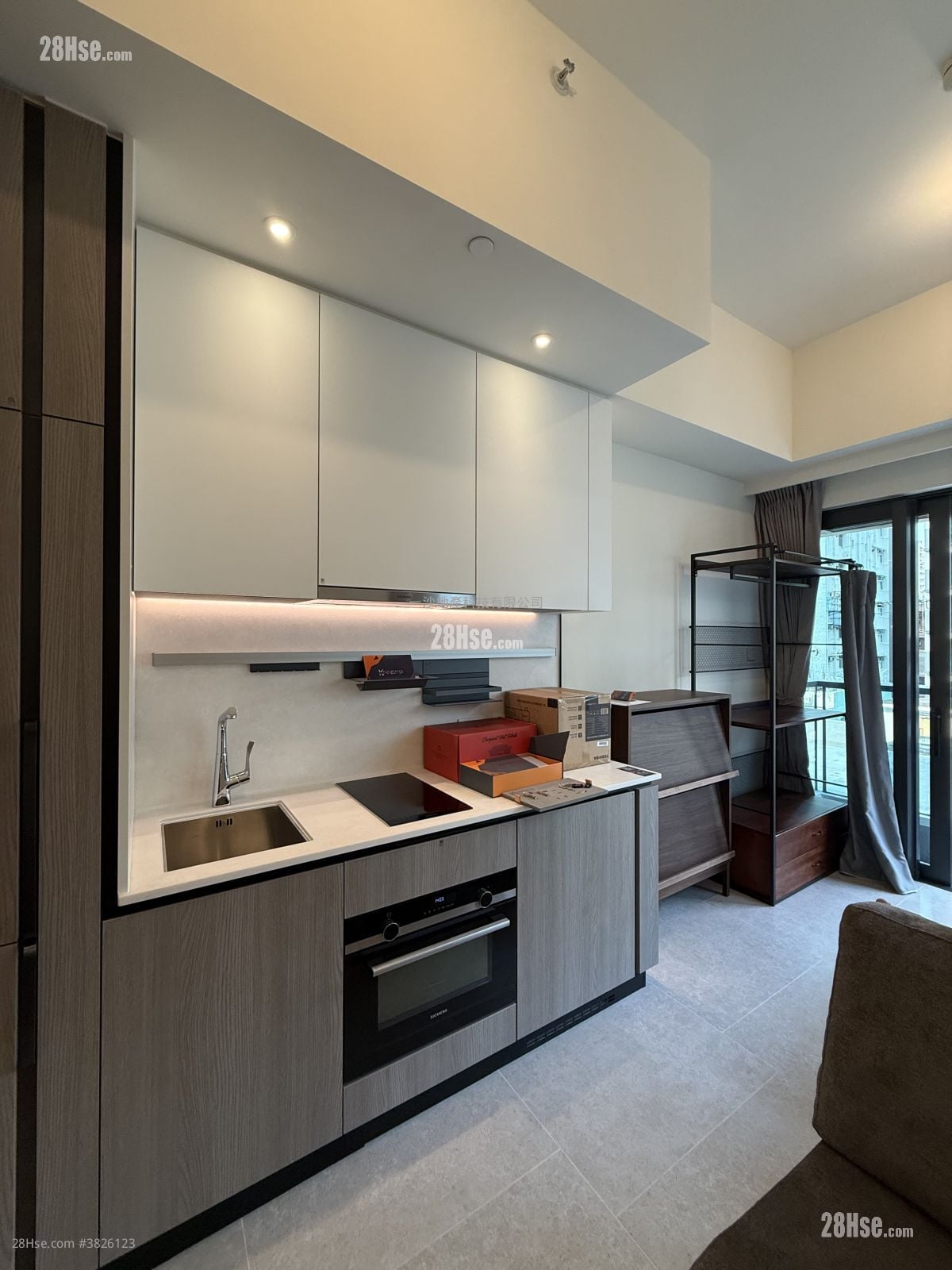 Kennedy 38 租盤 開放式間隔 , 1 浴室 262 平方呎