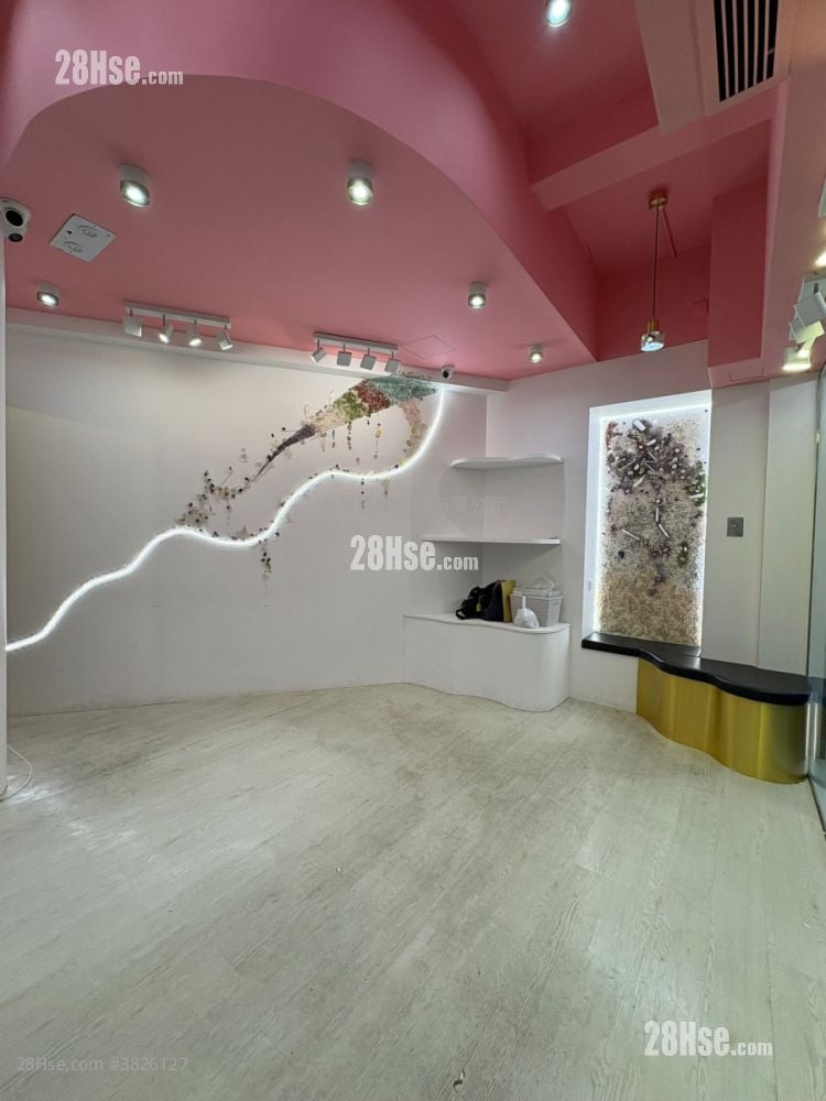 47A-47B Caine Road Rental 1 Toilet