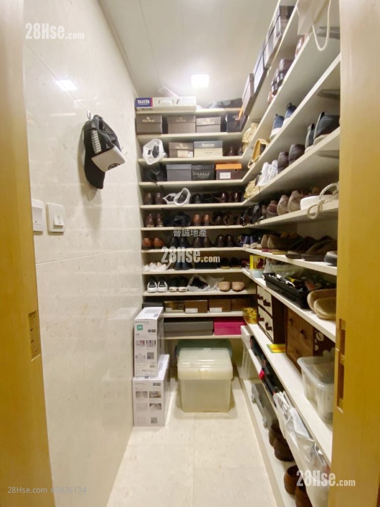 星堤 售盘 4 房 , 2 浴室 1,580 平方尺