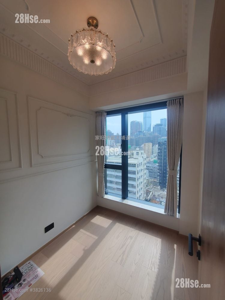 Topside Residence Rental 3 Bedrooms , 1 Bathroom 545 ft²