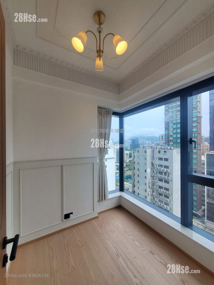 Topside Residence Rental 3 Bedrooms , 1 Bathroom 545 ft²