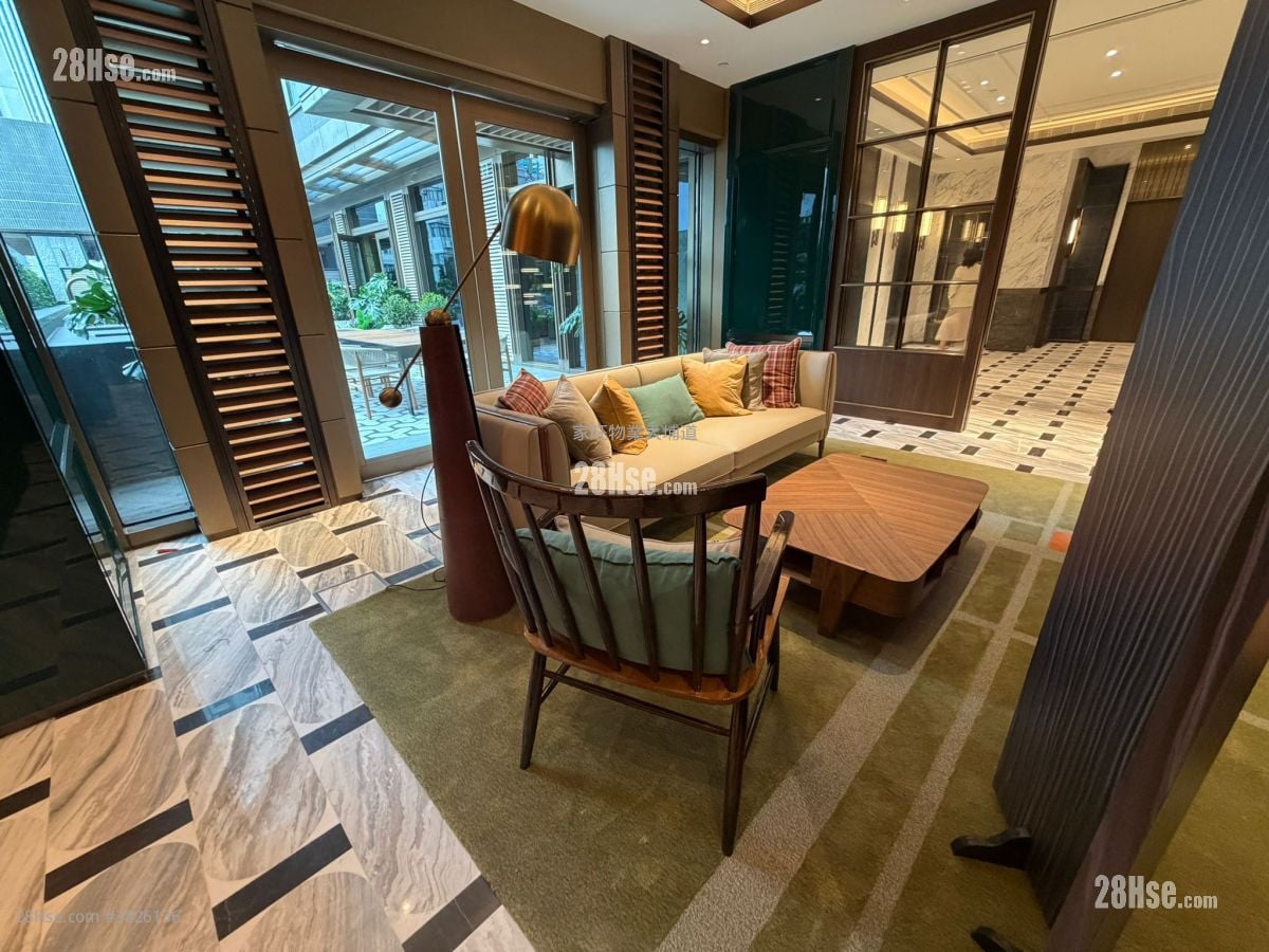 Topside Residence Rental 3 Bedrooms , 1 Bathroom 545 ft²