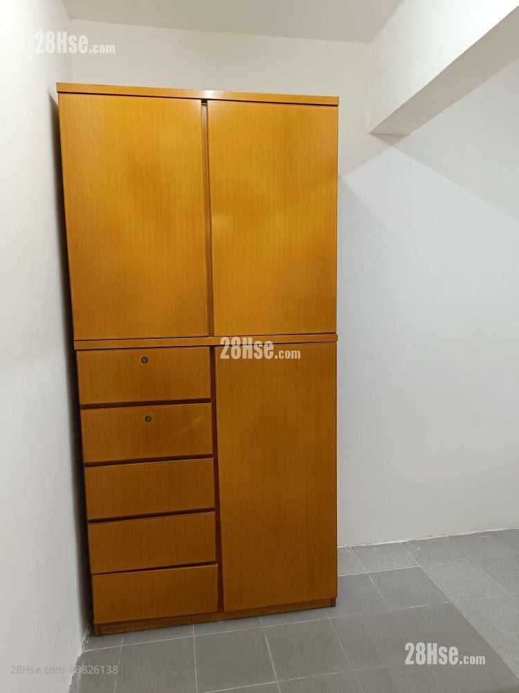 唐樓 租盤 190 平方呎