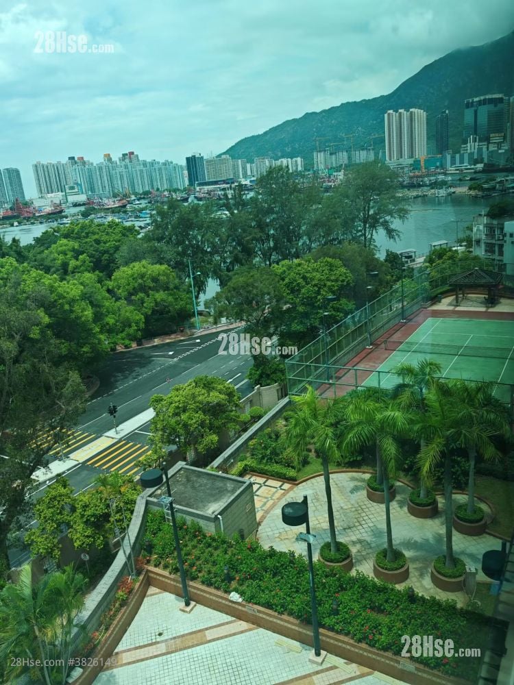 Verdant Villa Sell 2 Bedrooms , 2 Bathrooms 825 ft²