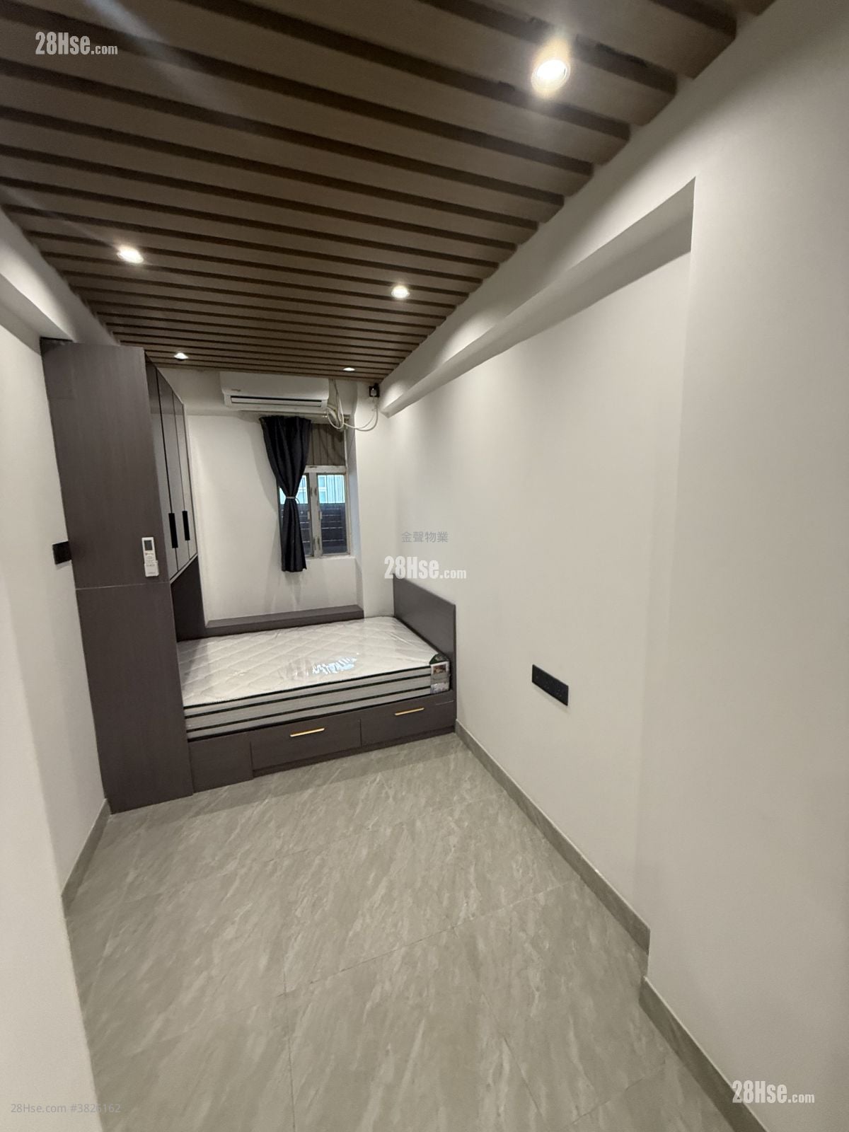 高好樓 租盤 開放式間隔 , 1 浴室 300 平方呎