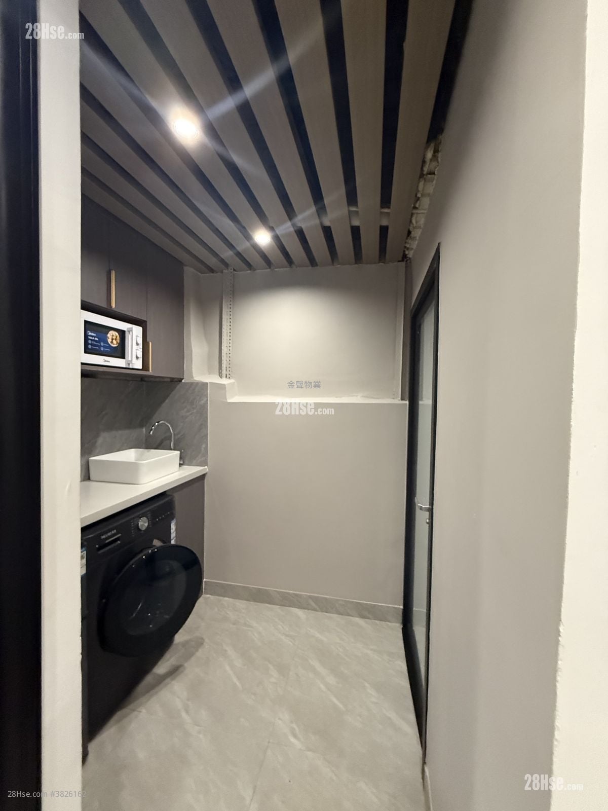 高好樓 租盤 開放式間隔 , 1 浴室 300 平方呎