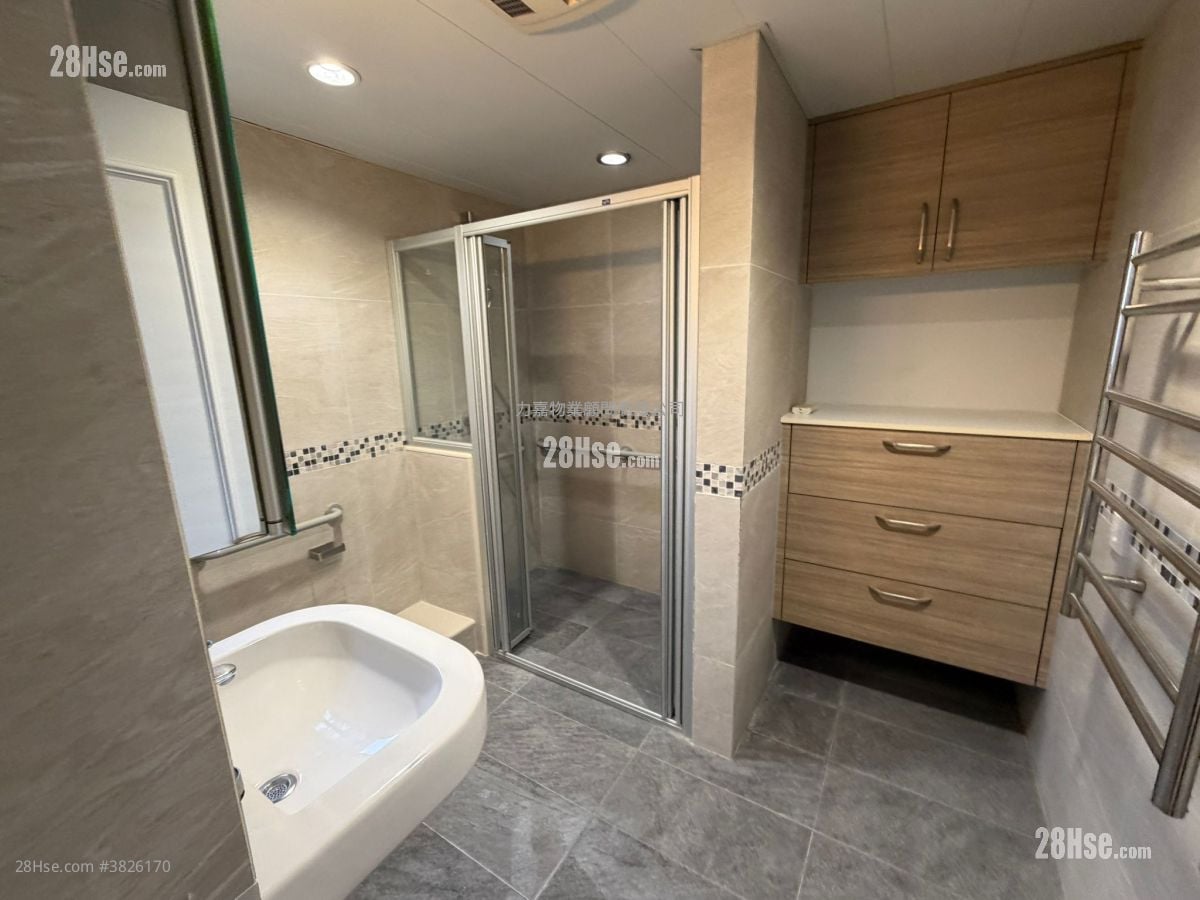 豪園 租盤 4 房 , 3 浴室 2,560 平方呎