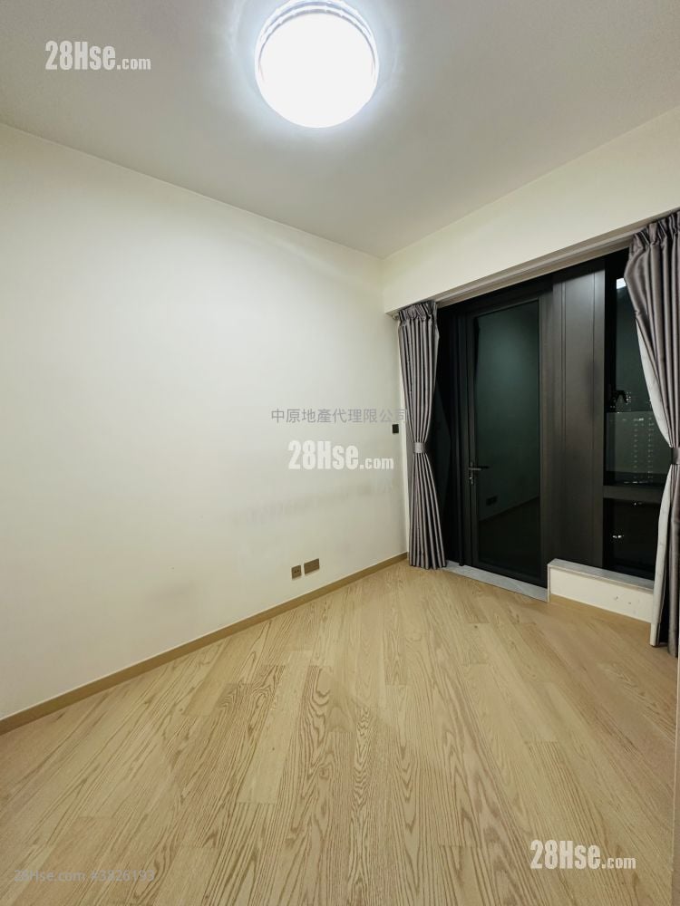 主人房: 星凱堤岸 售盤 2 房 , 1 浴室 552 平方呎