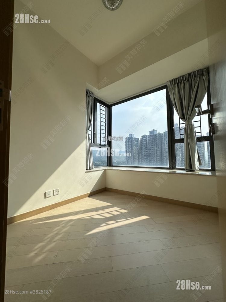 Residence 88 Sell 3 Bedrooms , 2 Bathrooms 651 ft²