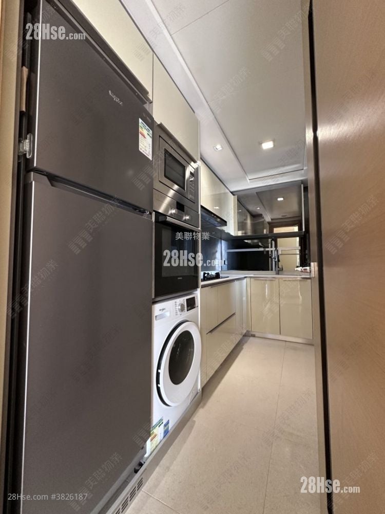 Residence 88 Sell 3 Bedrooms , 2 Bathrooms 651 ft²