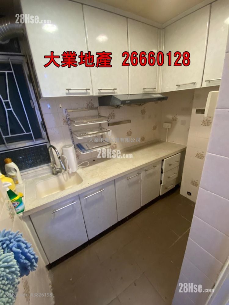 美景新村 租盤 2 房 , 1 浴室 352 平方呎