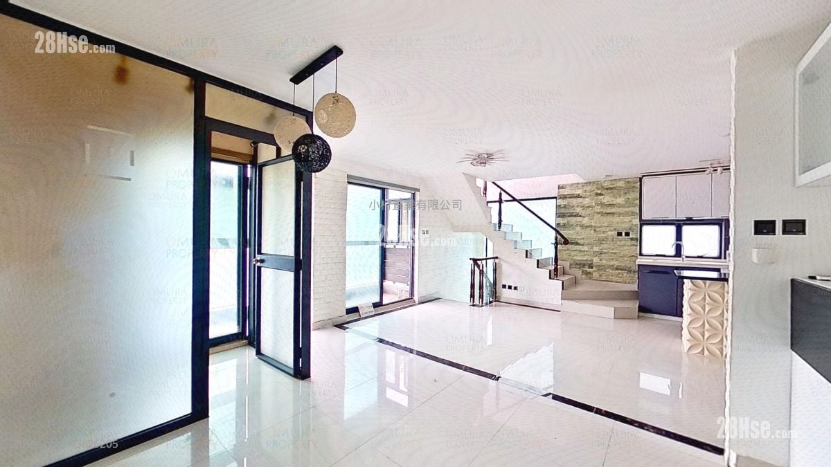 廳: 巒山壹號 售盤 2 房 , 1 浴室 650 平方呎