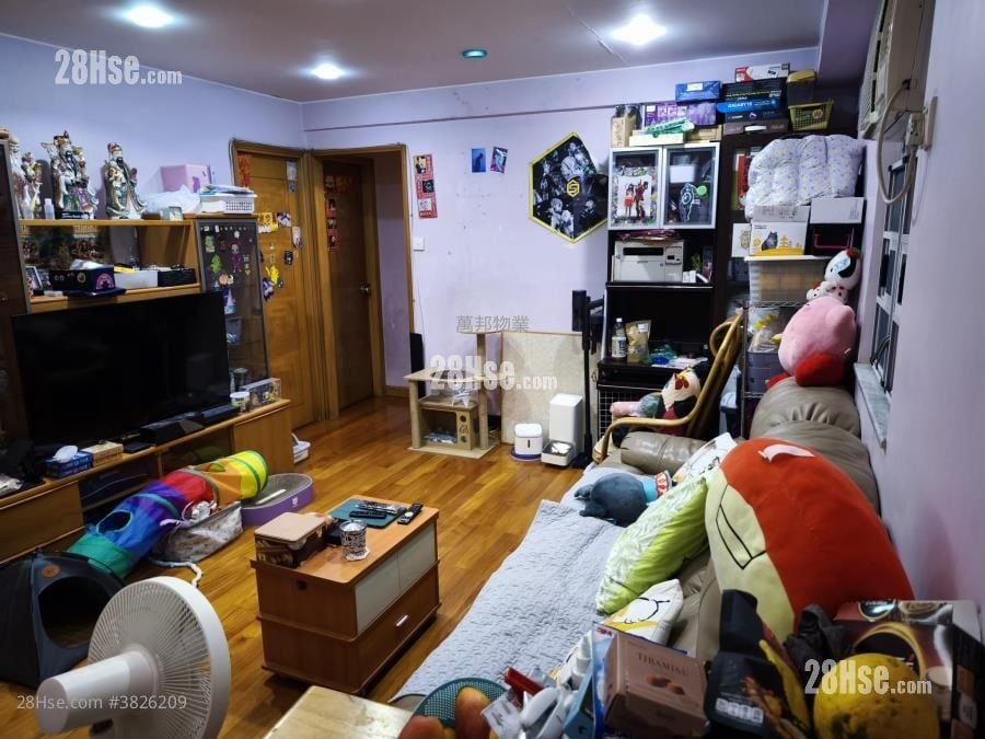 美德大廈 售盤 3 房 , 1 浴室 597 平方呎