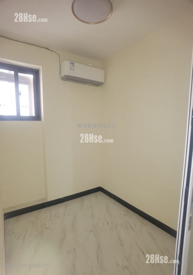 村屋 租盤 2 房 , 1 浴室