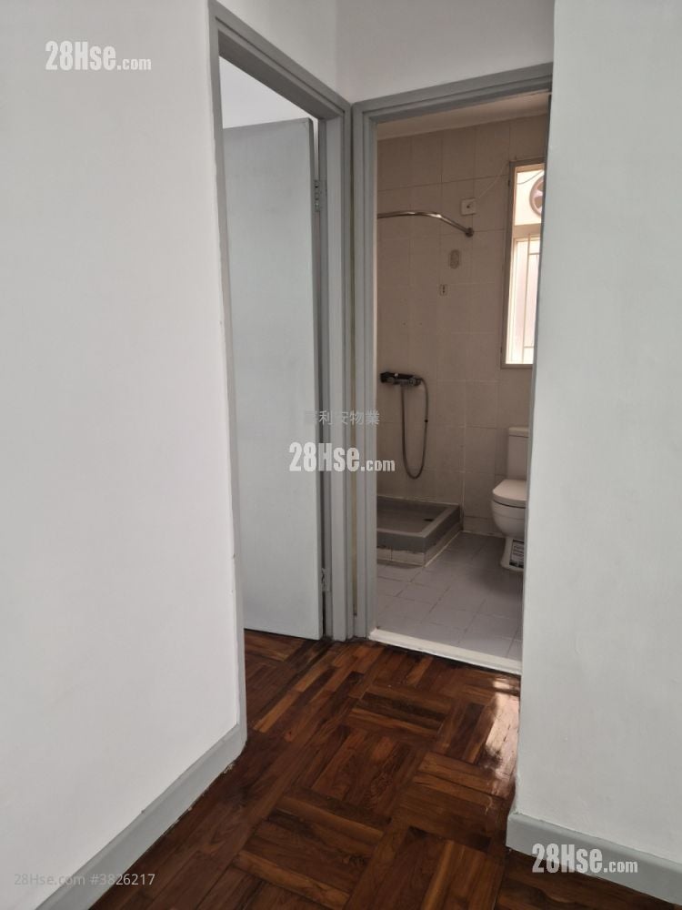 稔灣村 租盤 3 房 , 2 浴室 700 平方呎