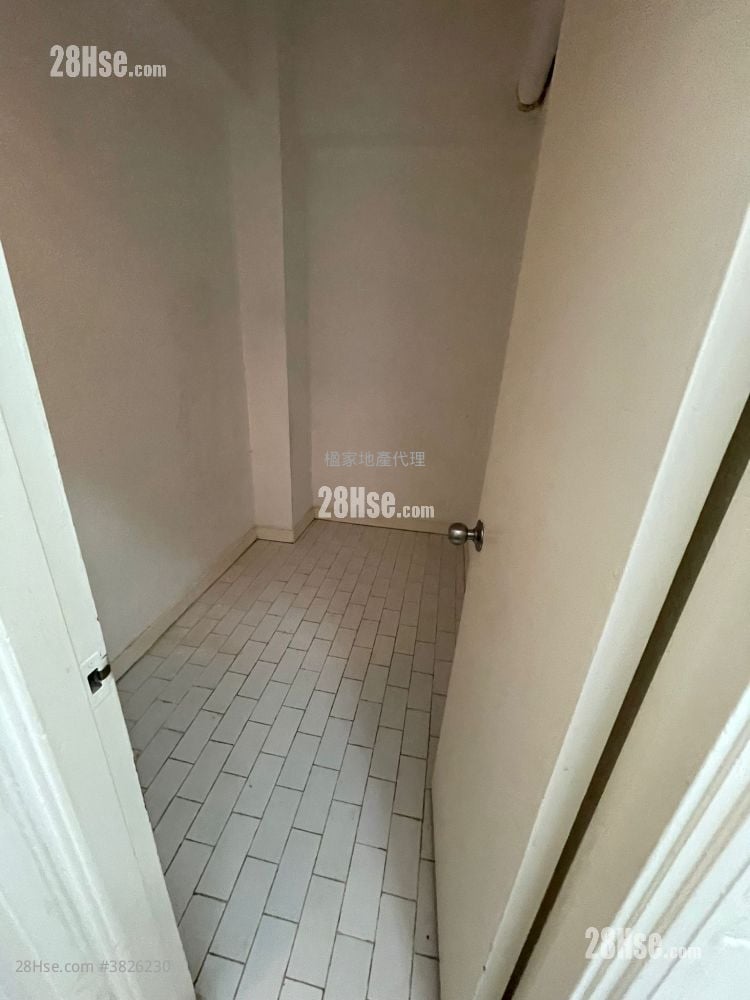 單幢大廈 租盤 3 房 , 2 浴室 1,016 平方呎