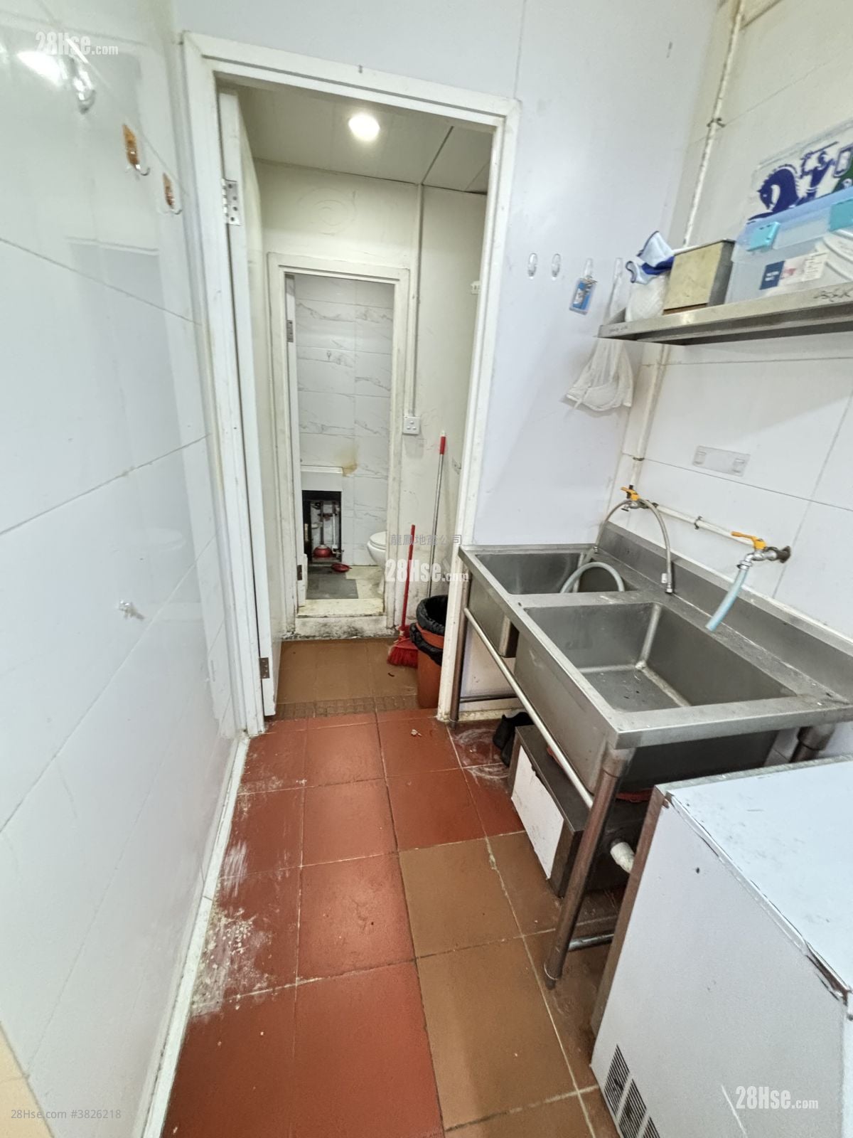 長輝大廈 租盤 1 房 , 1 廁所