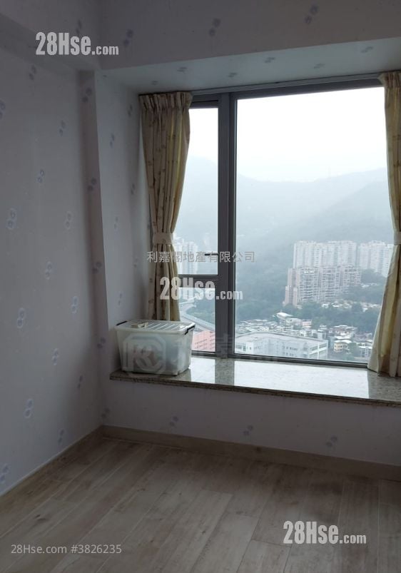 溱岸8号 售盘 4 房 1,168 平方尺